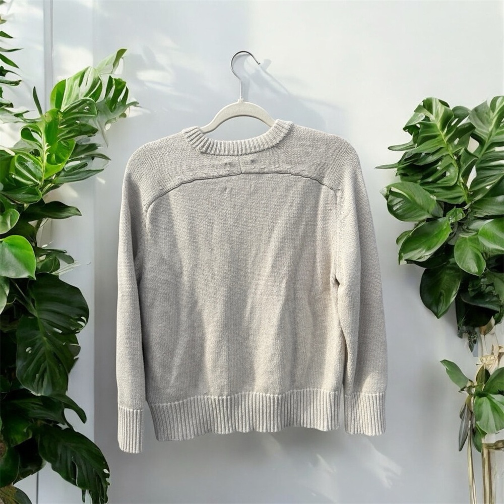 Abercrombie & Fitch Madeline Cowgirl
Crew Sweater Small - Picture 3 of 3
